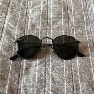 Ray Ban Round Metal Sunglasses Gunmetal